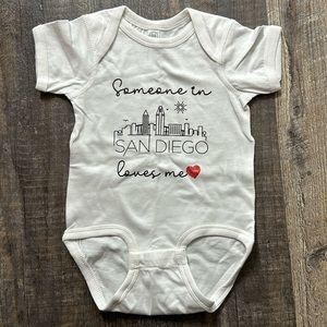 NWOT “Someone in San Diego loves me” onesie size 12 months